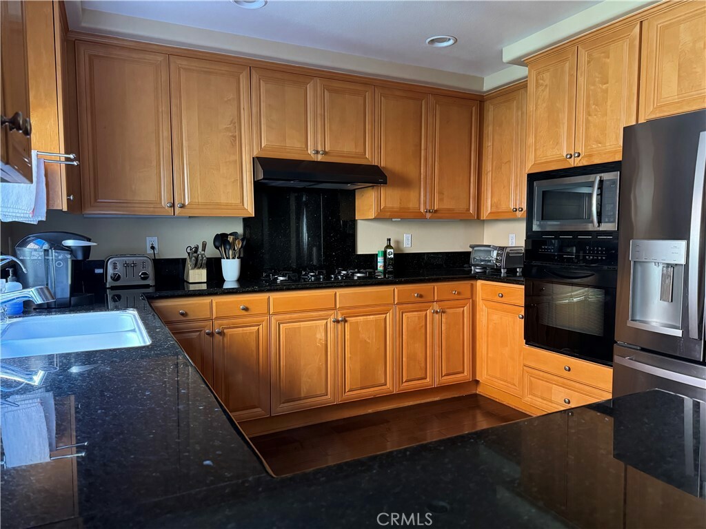 Property Photo: 322 5th Street CA 92648