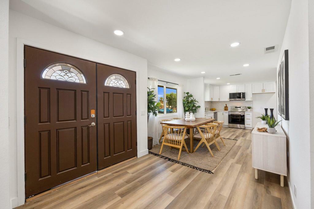 Property Photo: 77777 Calle Arroba CA 92253