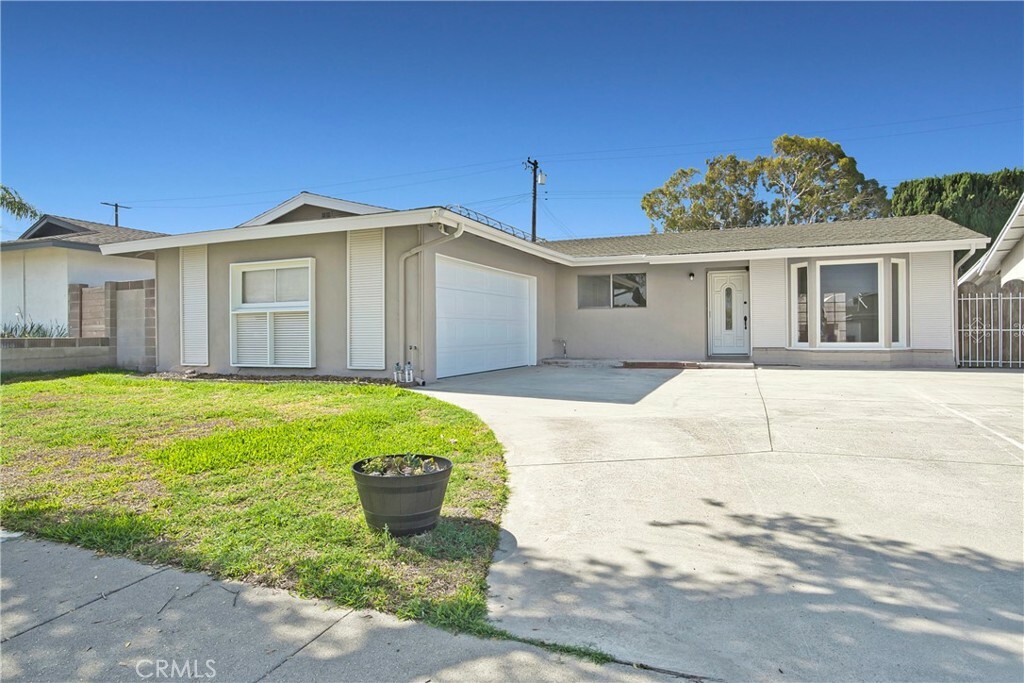 Property Photo: 6470 Flamingo Drive CA 90620