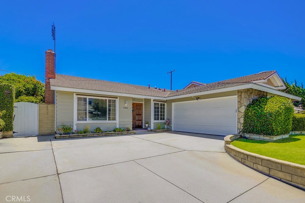 Property Photo:  9320 Pecan Street  CA 90630 