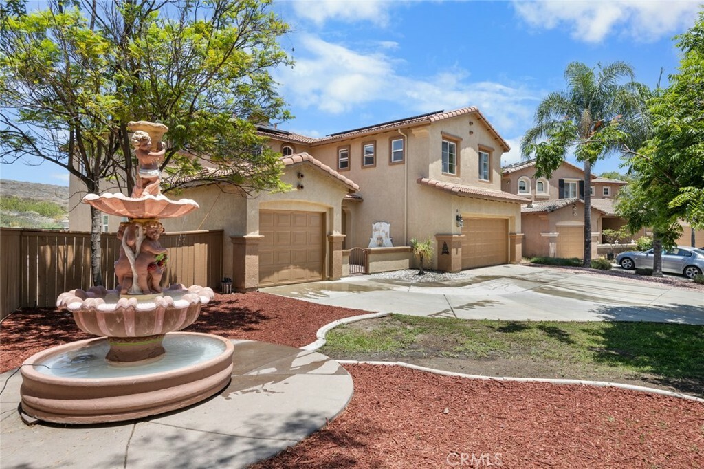 5 Vista Loreta  Lake Elsinore CA 92532 photo