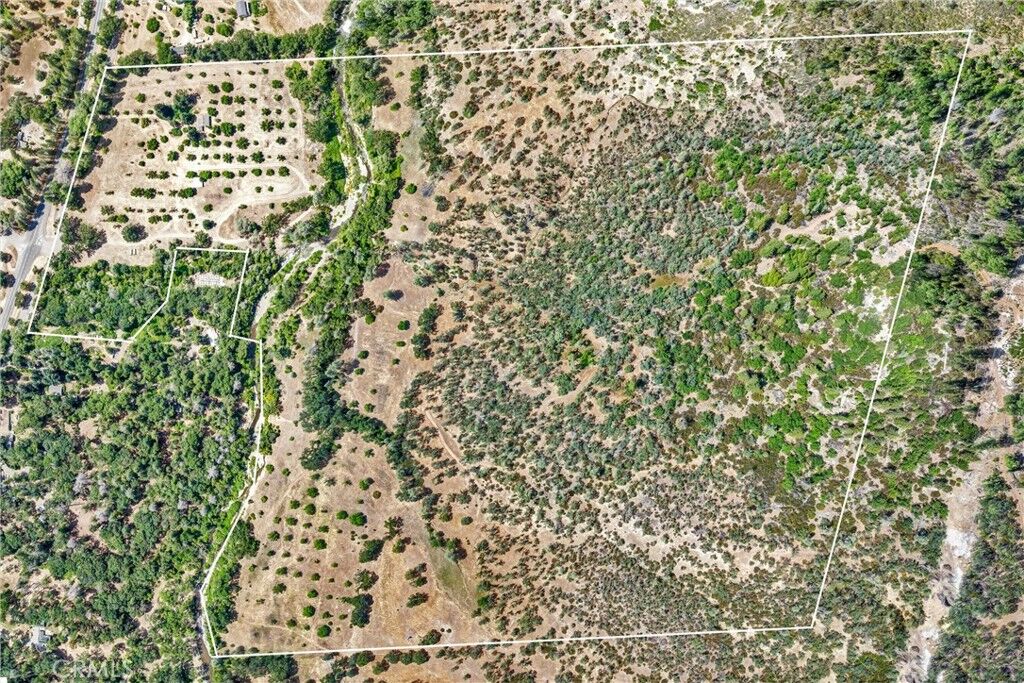 Property Photo:  22550 Shady Grove Road  CA 95461 