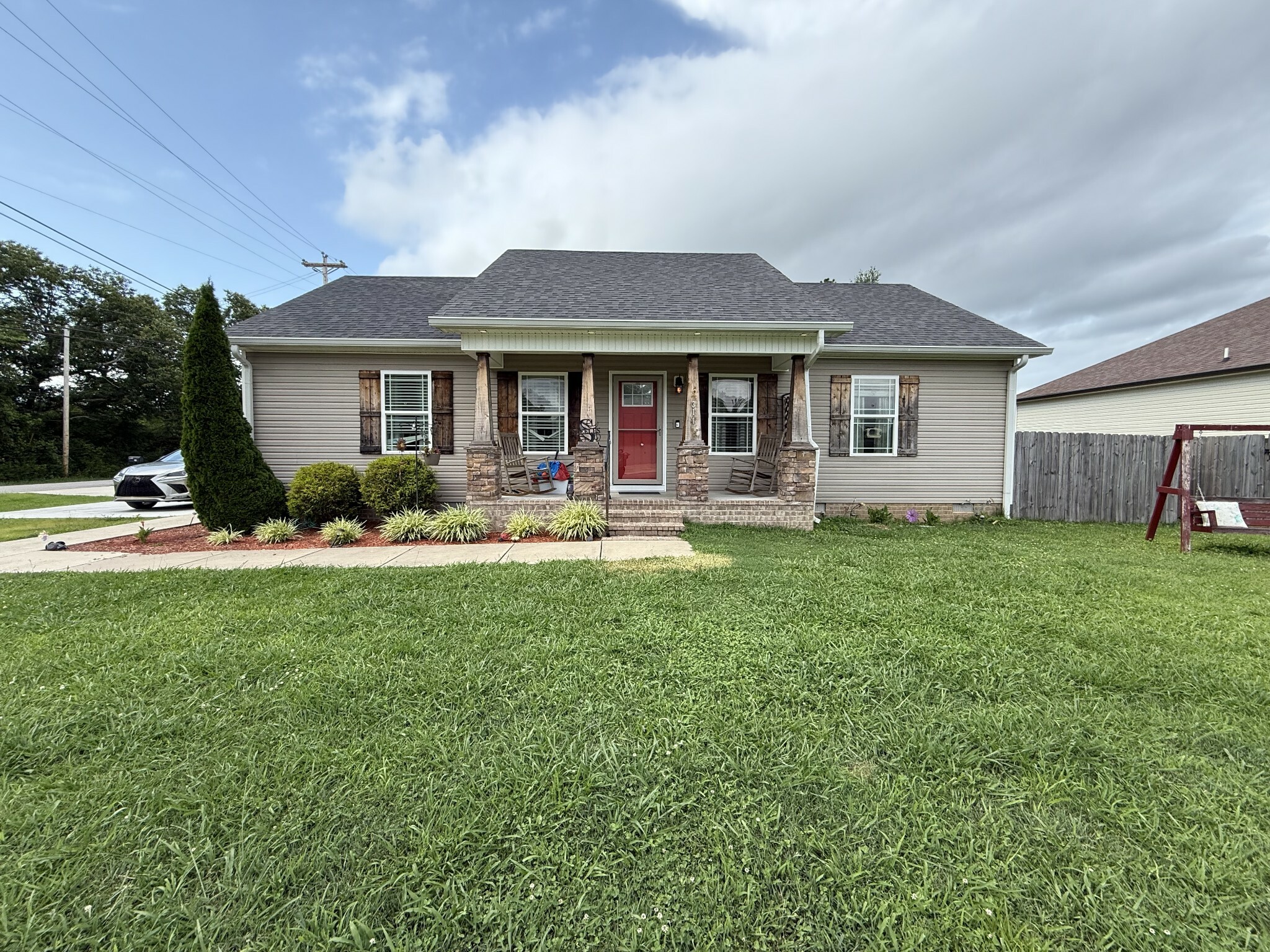 Property Photo: 311 Ester Ln TN 37355