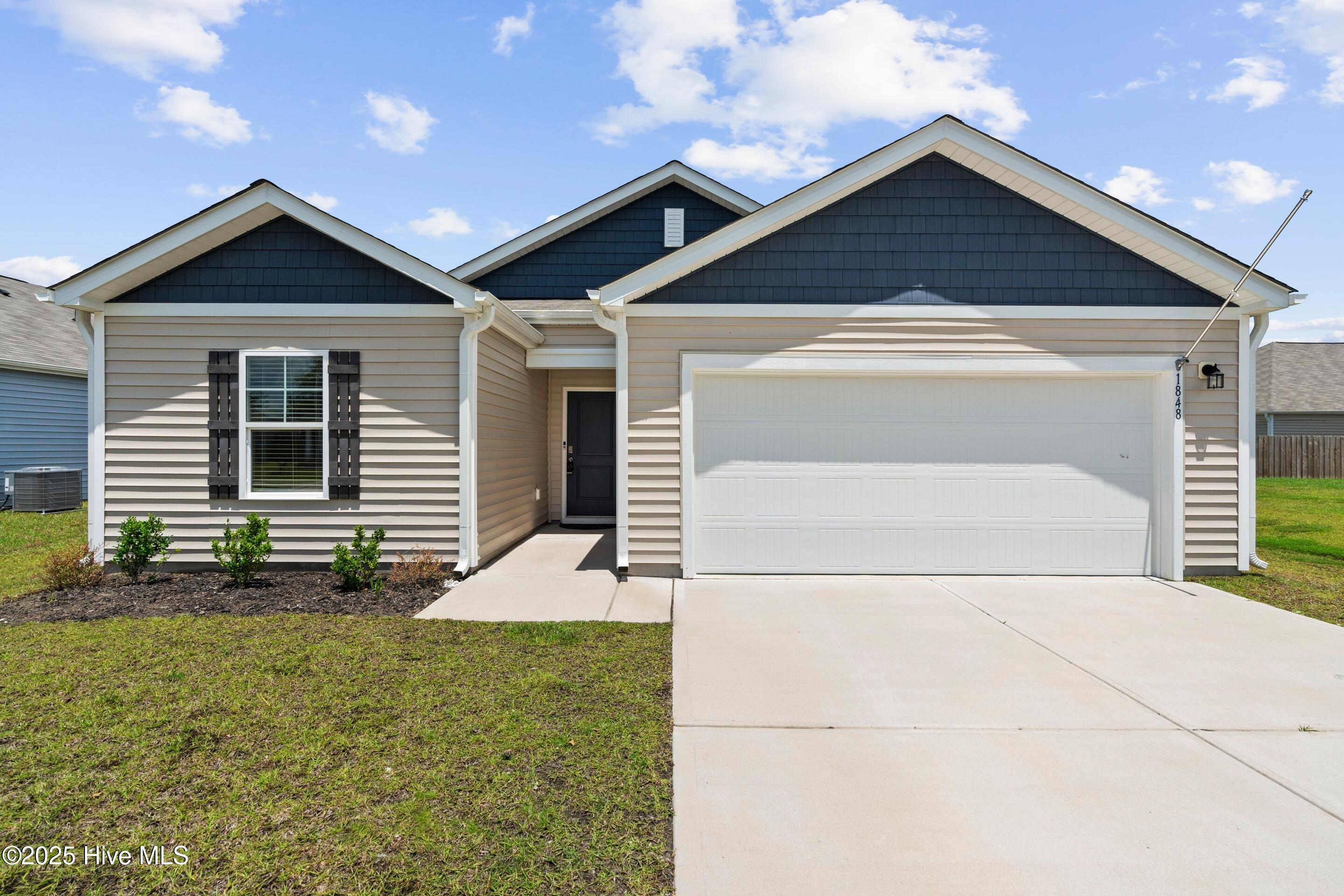 Property Photo: 1848 Fox Trace Circle NC 28451