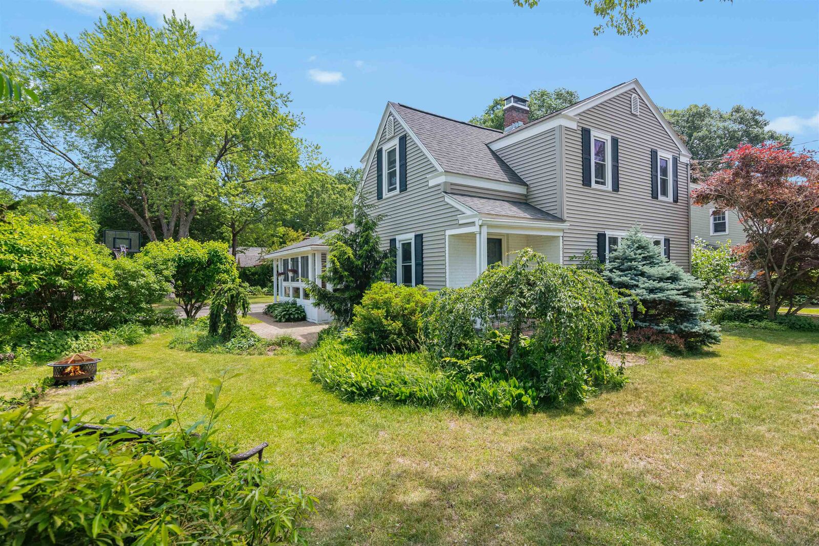 Property Photo: 11 Beacon Street VT 05403