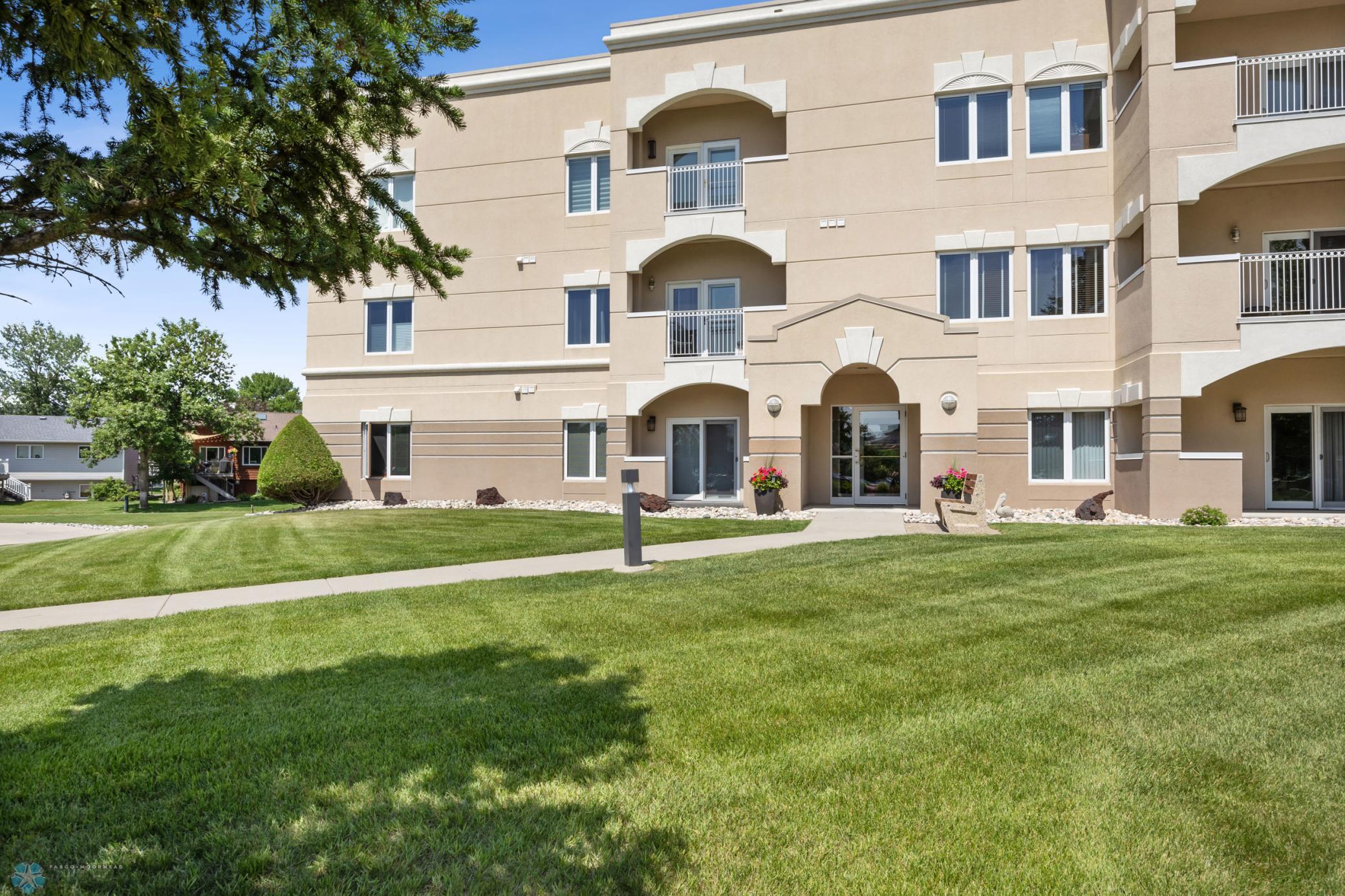 Property Photo: 2501 30th Avenue S 203 ND 58103