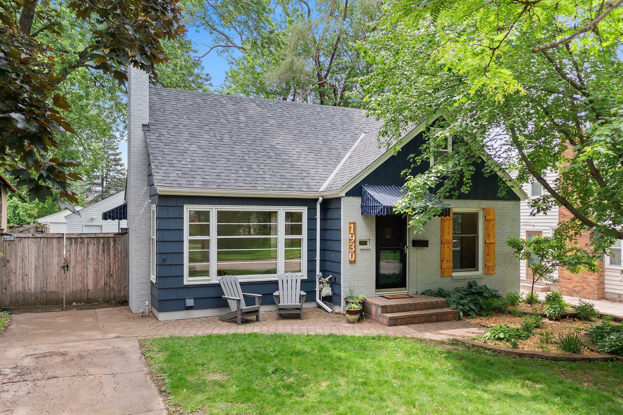 Property Photo: 1930 Montreal Avenue MN 55116