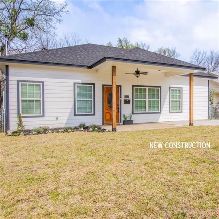 Property Photo: 3533 N 21st Street TX 76708