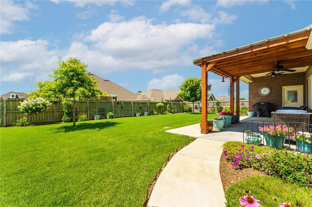 Property Photo: 1803 Tull Drive AR 72751