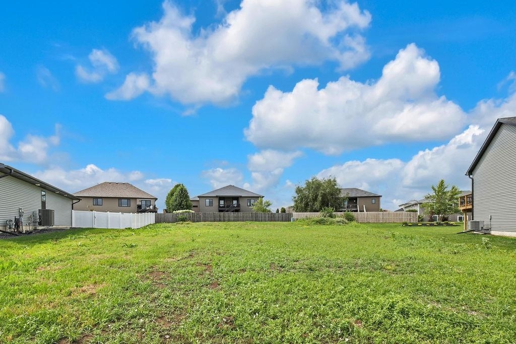 Property Photo:  7421 Maxine Drive  NE 68516 