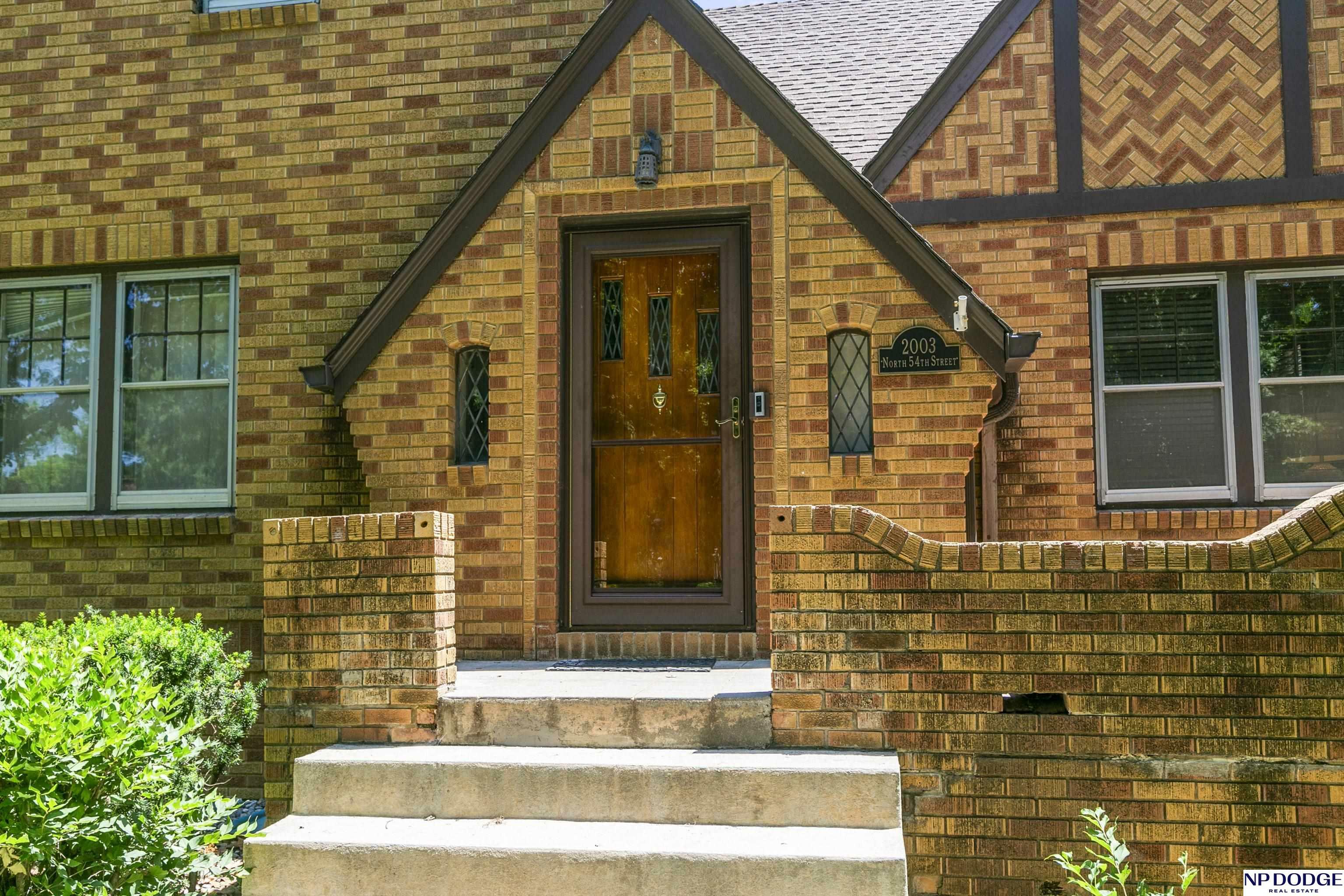 Property Photo: 2003 N 54th Street NE 68104