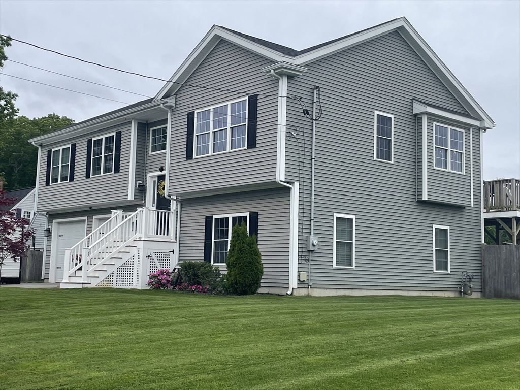 25 Sunset Drive  Taunton MA 02780 photo