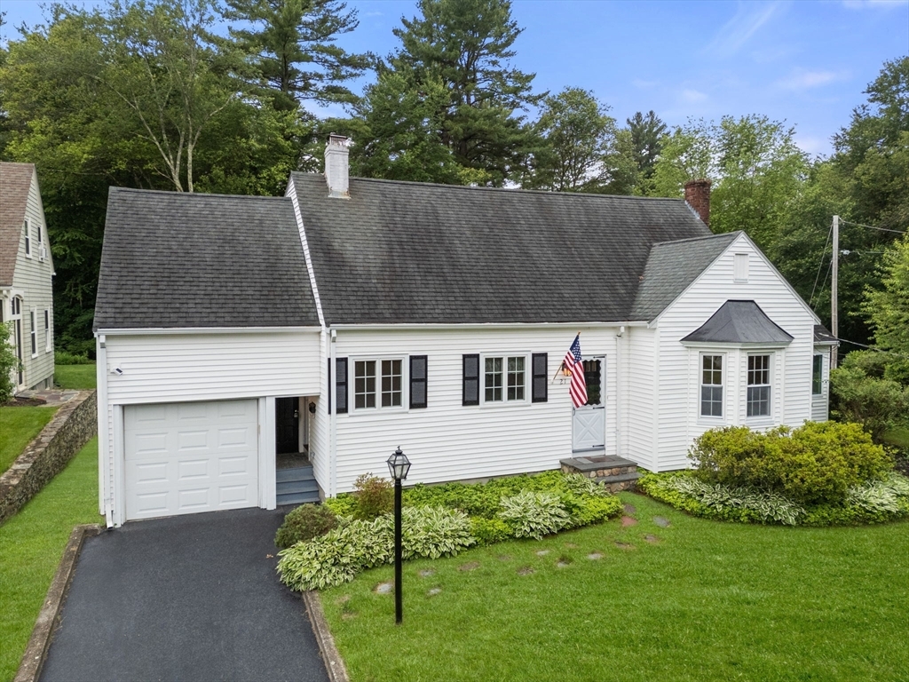 Property Photo:  21 Marywood St  MA 01569 