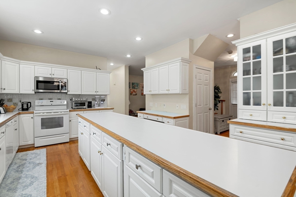 Property Photo:  1 Angel Way  MA 01960 