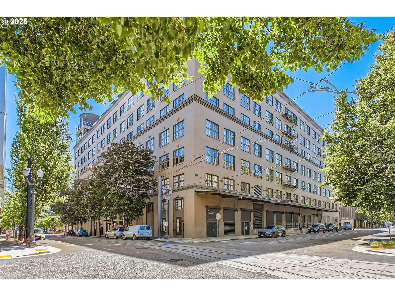 Property Photo: 1420 NW Lovejoy St 327 OR 97209