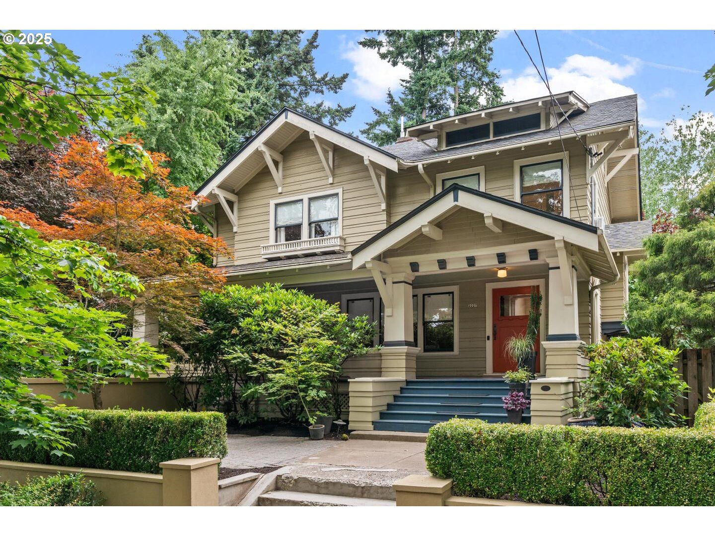 Property Photo:  2227 NE 21st Ave  OR 97212 