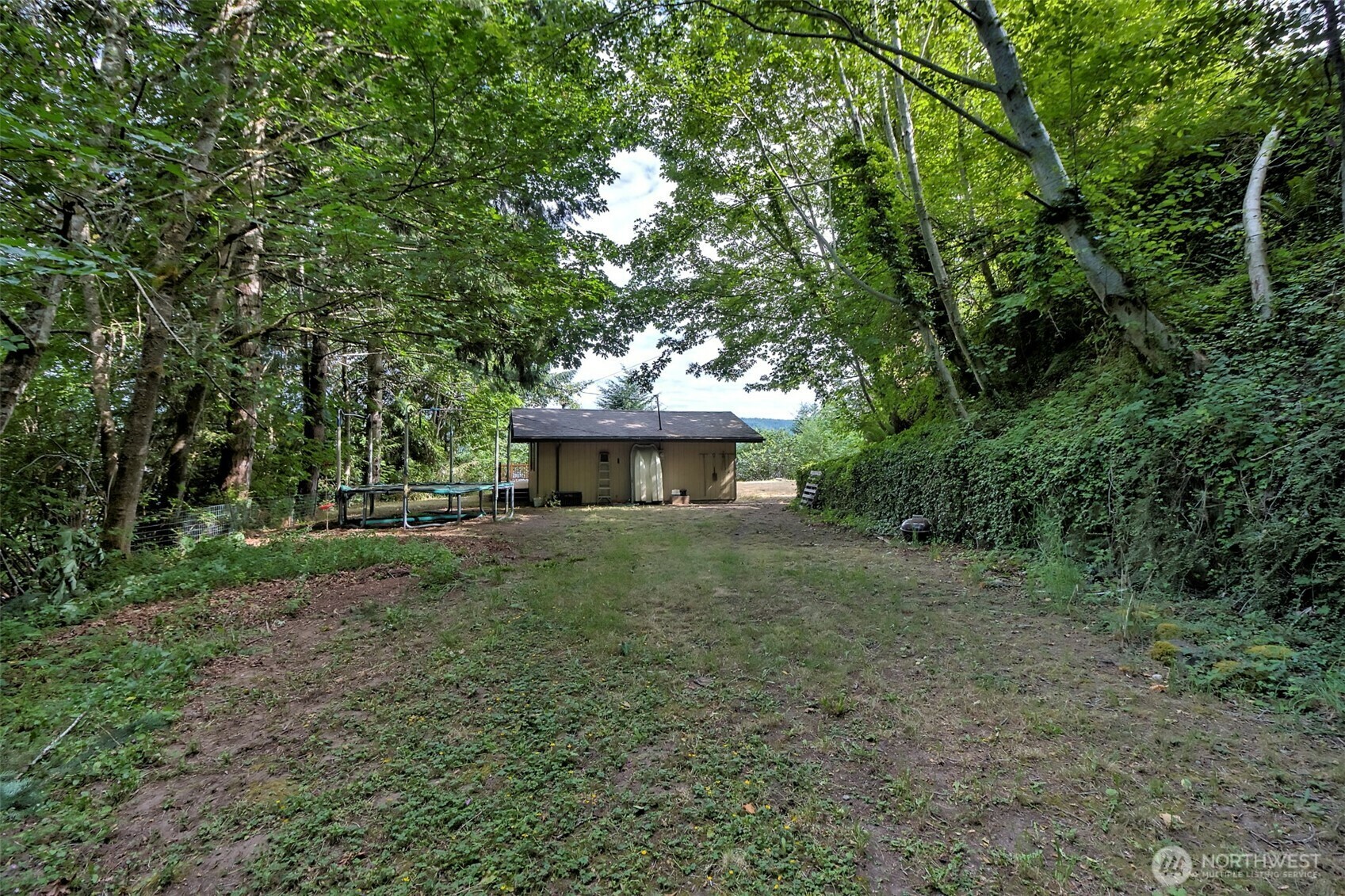 Property Photo: 30 NE Alta Vista Drive WA 98528