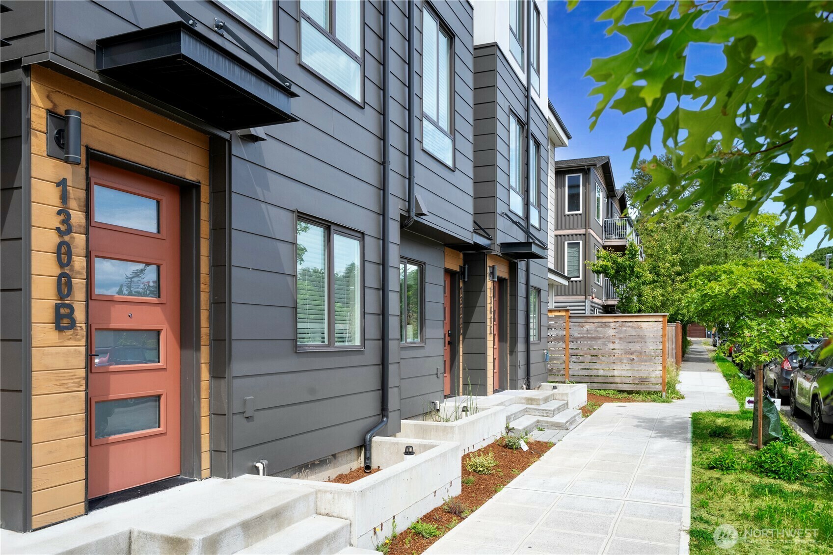 Property Photo: 1300 E Remington Court B WA 98122