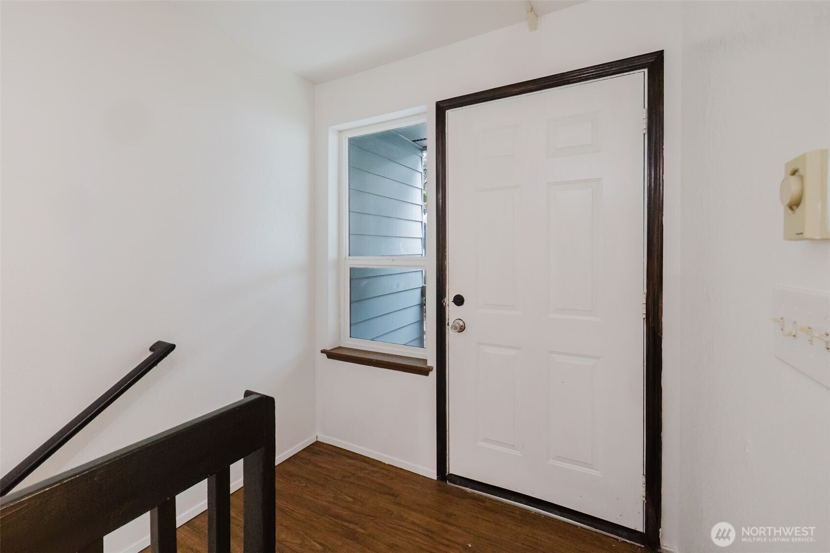 Property Photo:  500 N National Avenue 37  WA 98312 