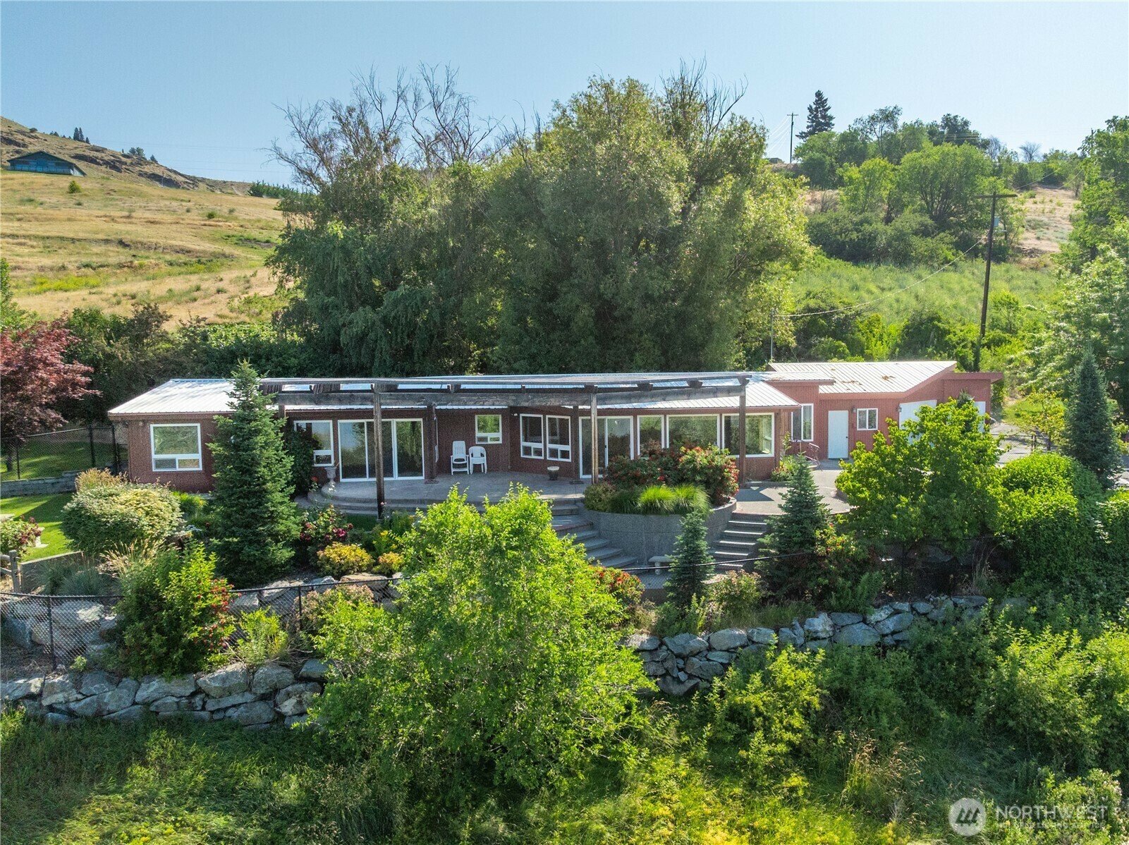 Property Photo: 700 E. Wapato Lake Rd. WA 98831