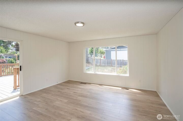 Property Photo: 3334 N Bennett Street WA 98407