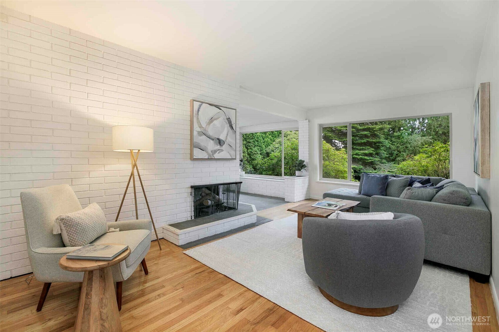 Property Photo: 12541 4th Avenue NW WA 98177