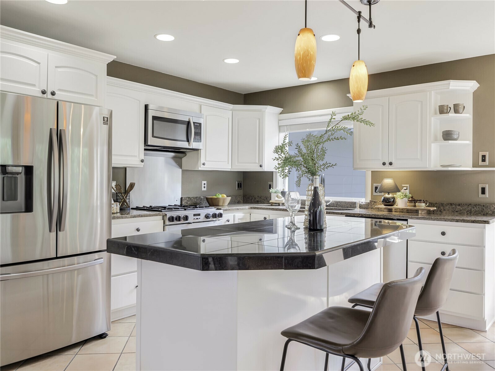 Property Photo: 5631 Orca Drive NE WA 98422