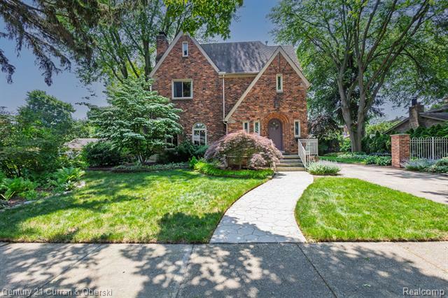 21975 Wildwood Street  Dearborn MI 48128 photo