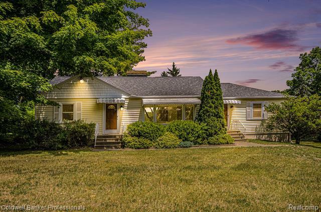 Property Photo: 2740 Judah Road MI 48359
