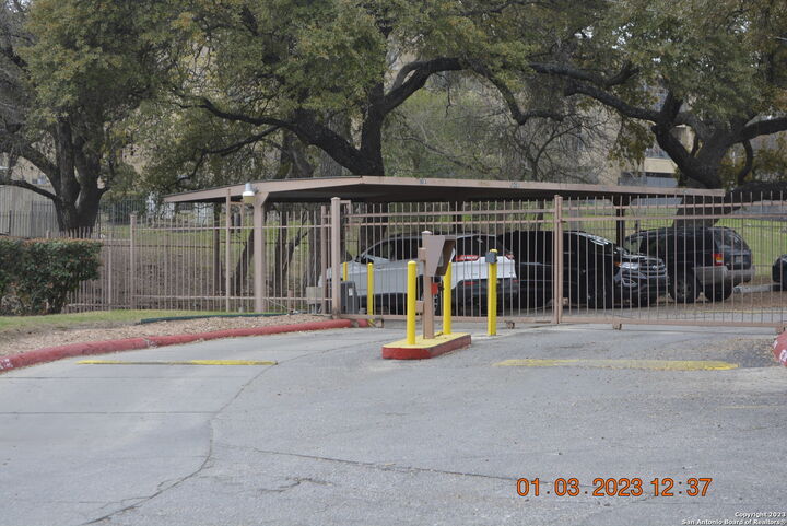 Property Photo: 4107 Medical Dr 8204 TX 78229