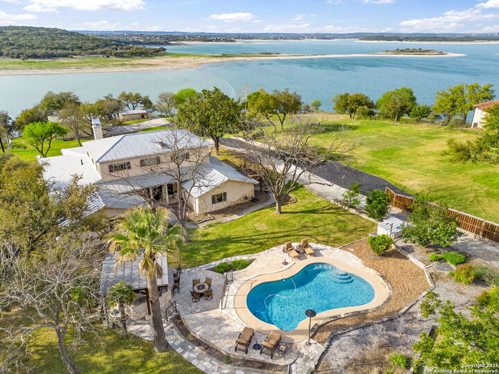 Property Photo: 1155 Blue Water Drive TX 78133