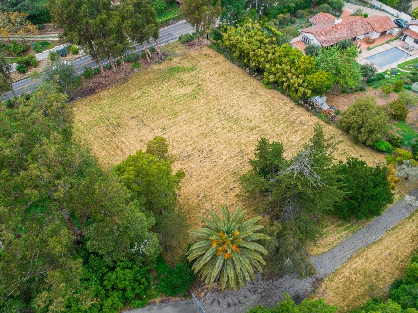 Property Photo: 488 Barker Pass Road CA 93108