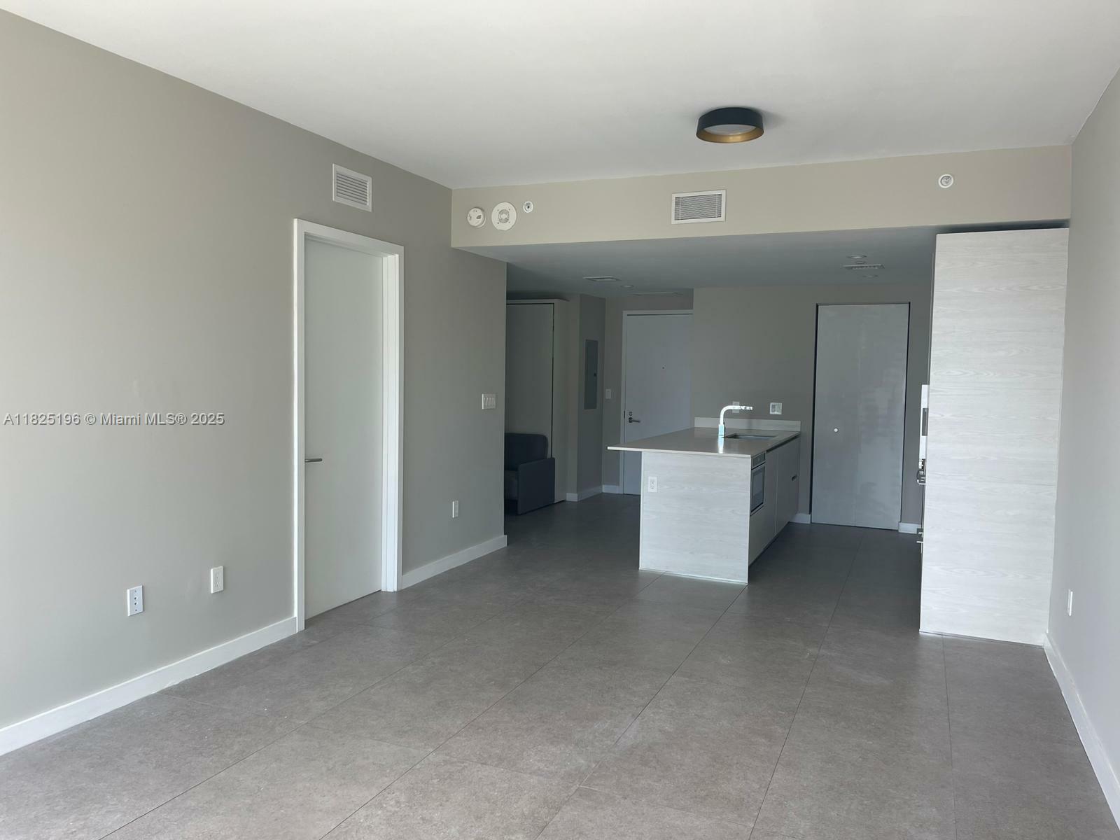 1300 S Miami Ave 2304  Miami FL 33130 photo