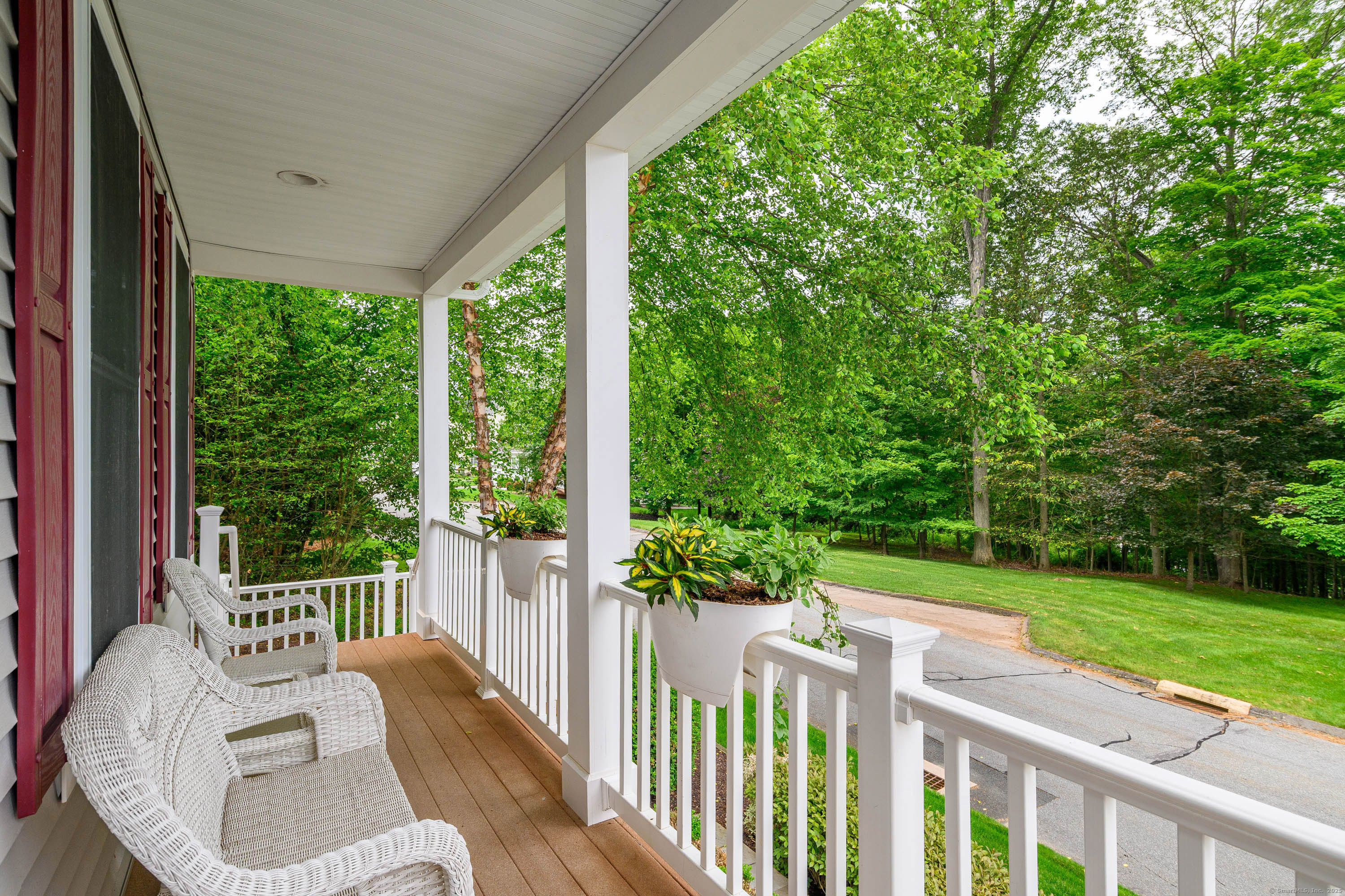 Property Photo: 7 Concord Court 7 CT 06488