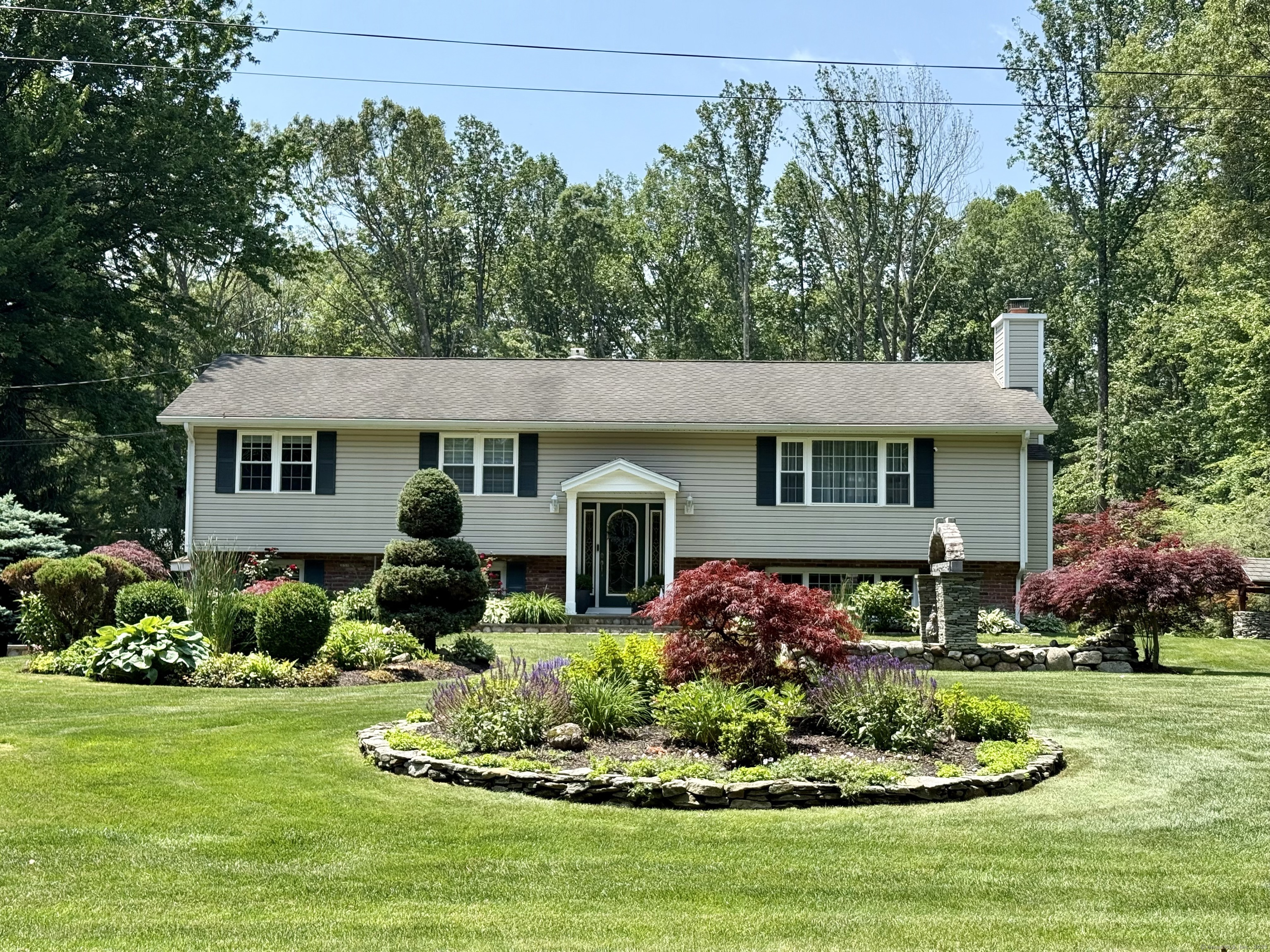 Property Photo: 44 Fawn Hill Road CT 06484