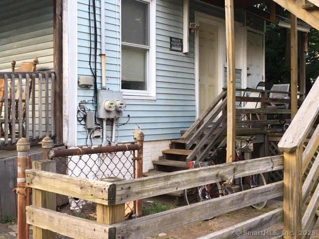 Property Photo:  15 Winchester Avenue 1  CT 06511 