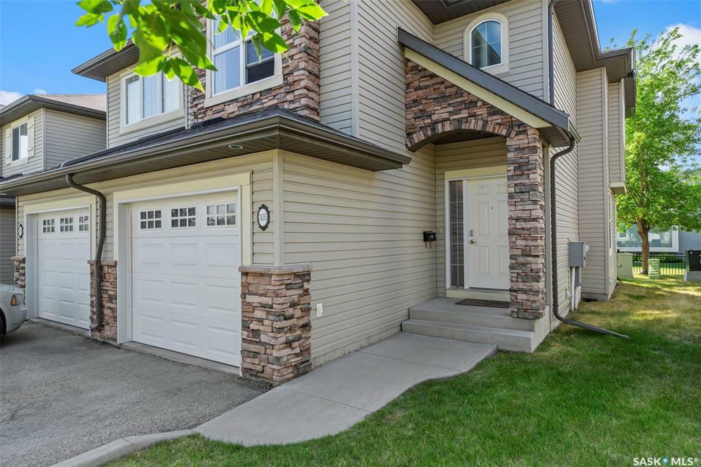 Property Photo: 615 Lynd Crescent 305 SK S7T 0G8