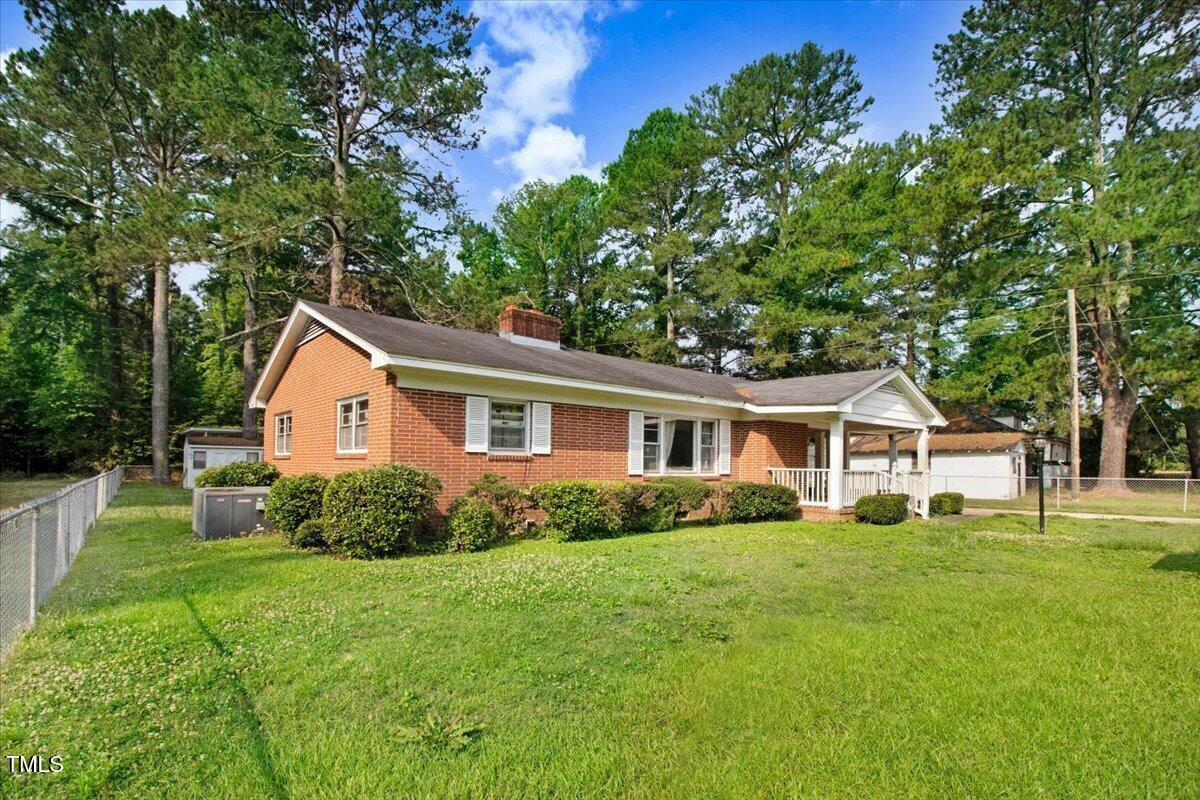 Property Photo: 320 Dead End Road NC 27823