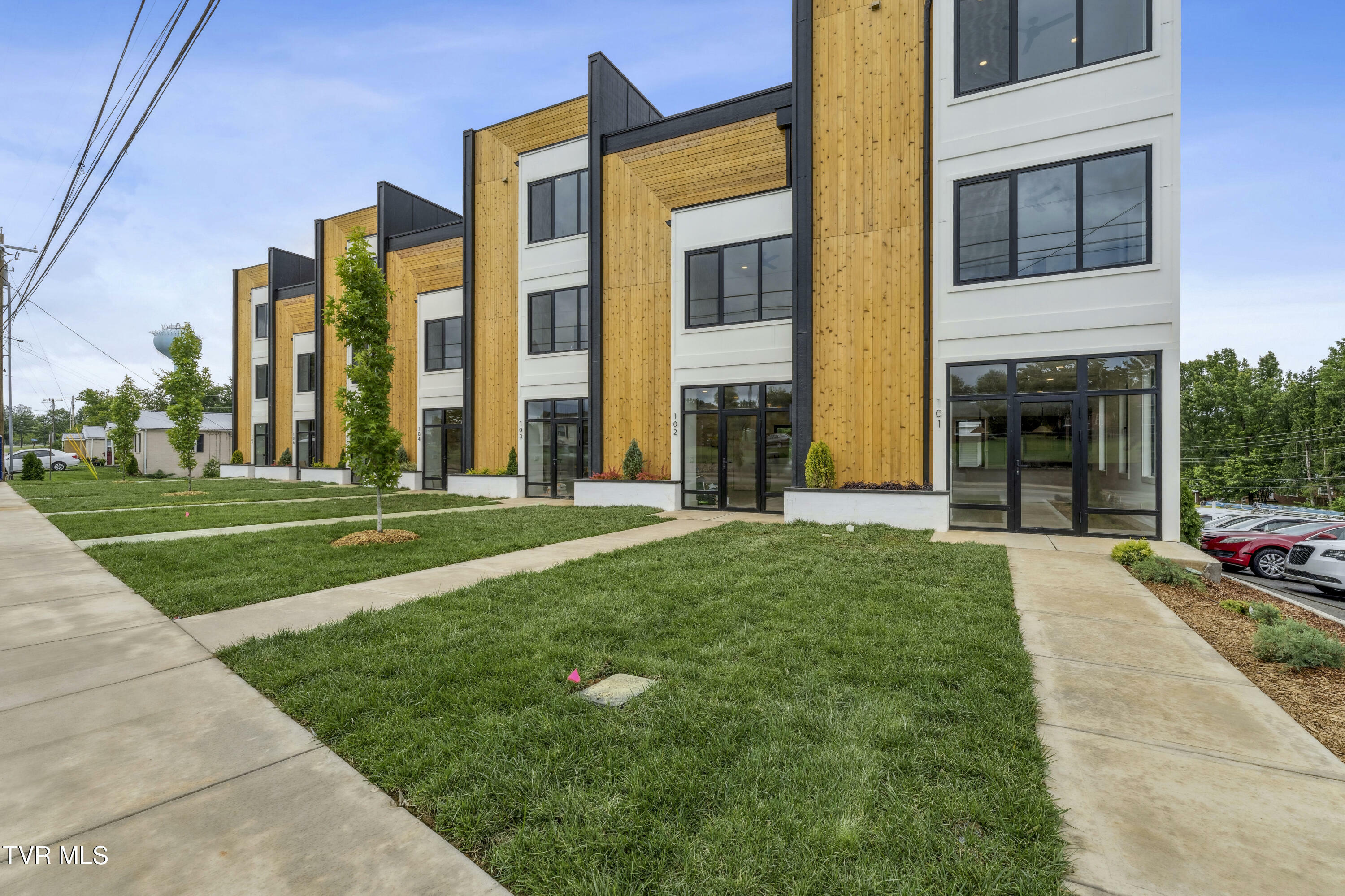Property Photo: 1533 Pactolas Road 105 TN 37604