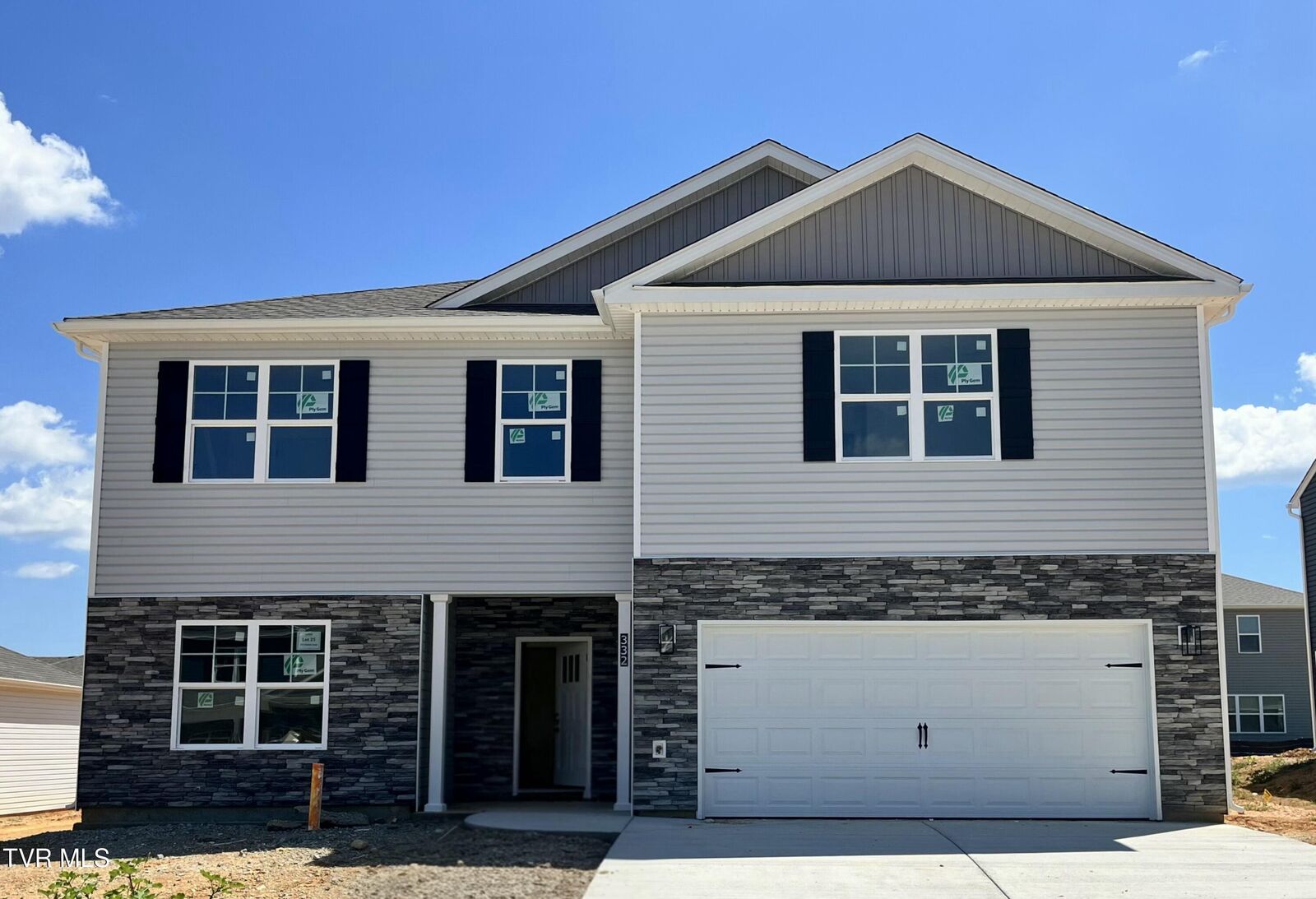 Property Photo:  332 Cookie Loop  TN 37615 