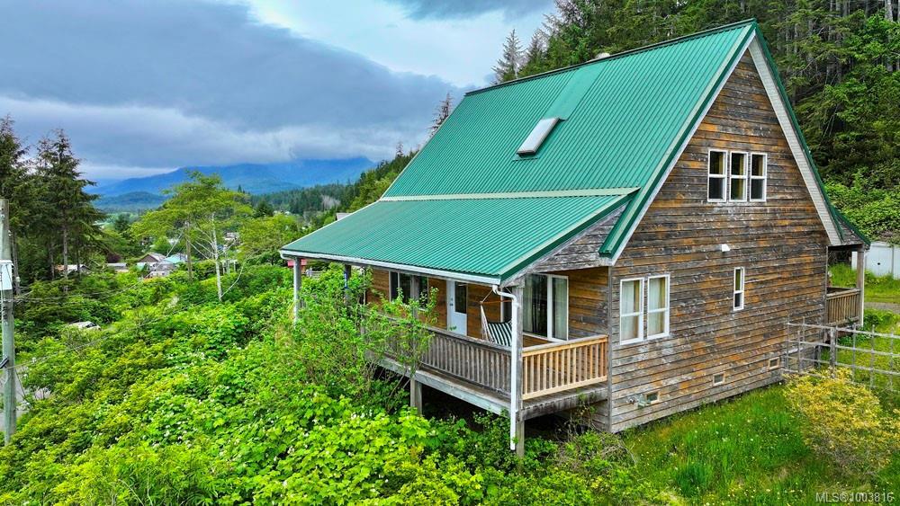 Property Photo:  209 2nd Ave  BC V0T 1S0 