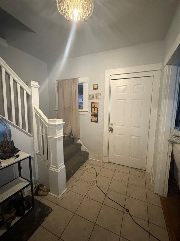 Property Photo:  1217 Strahley Pl  PA 15220 