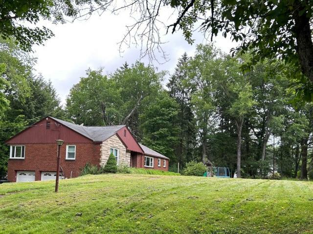 Property Photo: 5289 Market Street PA 16365