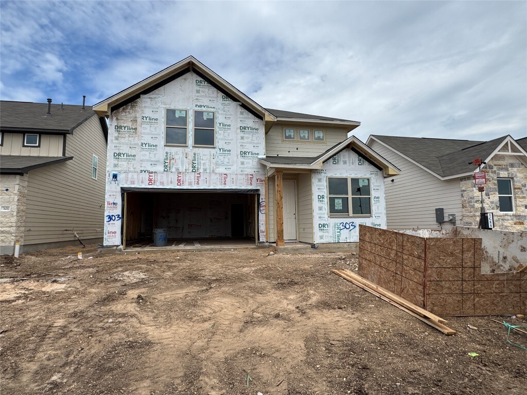 Property Photo:  303 Willow Heights Drive  TX 78634 