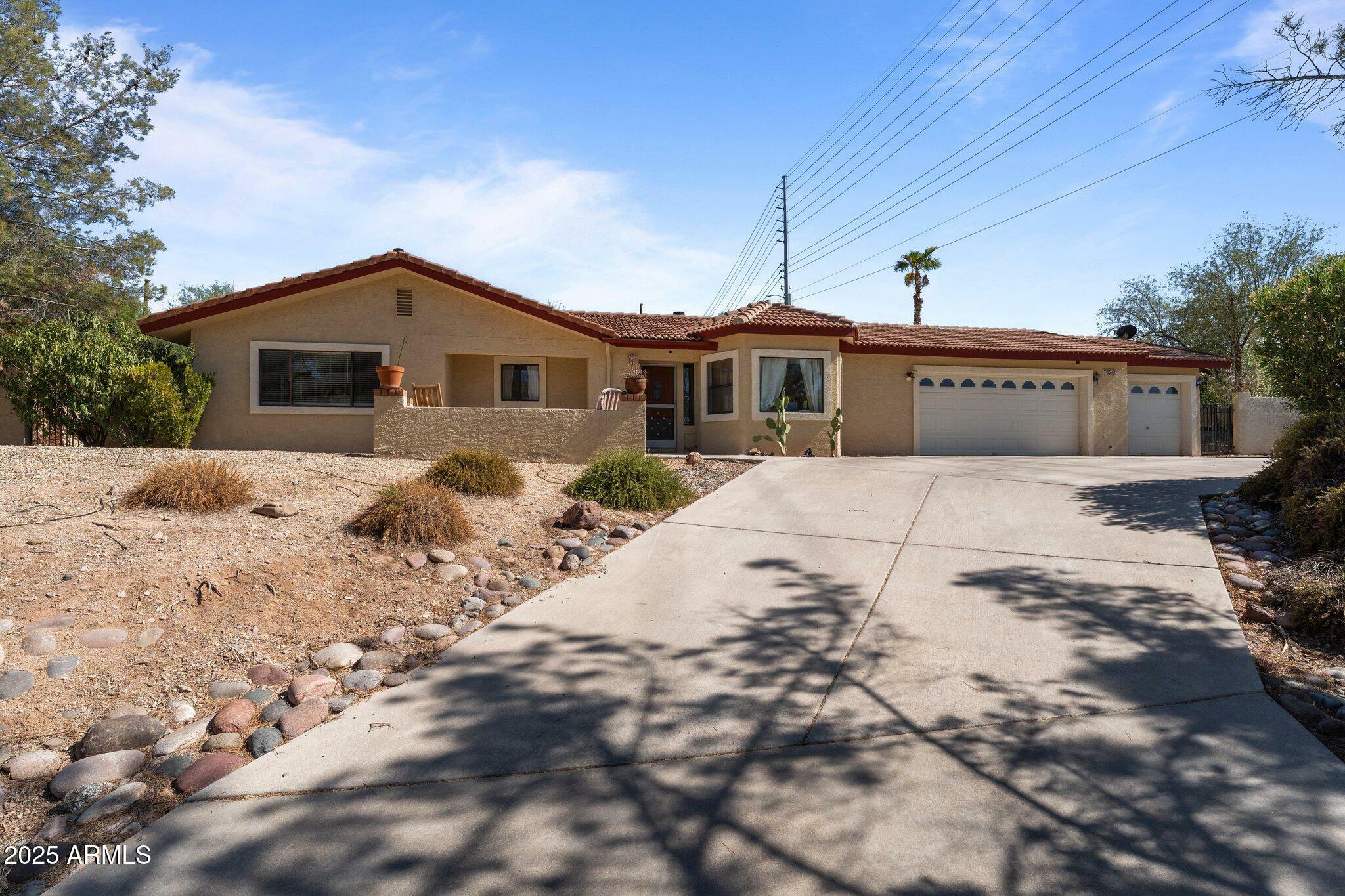 Property Photo: 785 Santa Fe Drive AZ 85390