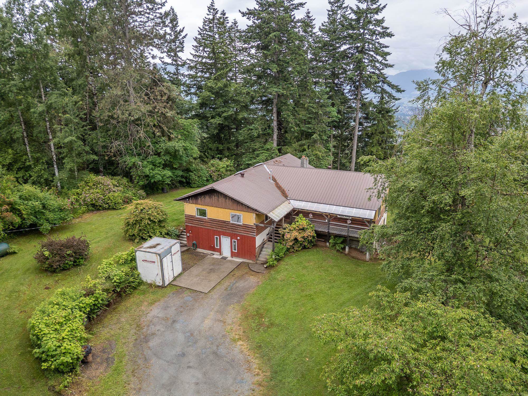 Property Photo: 47325 Extrom Road BC V2R 4V1