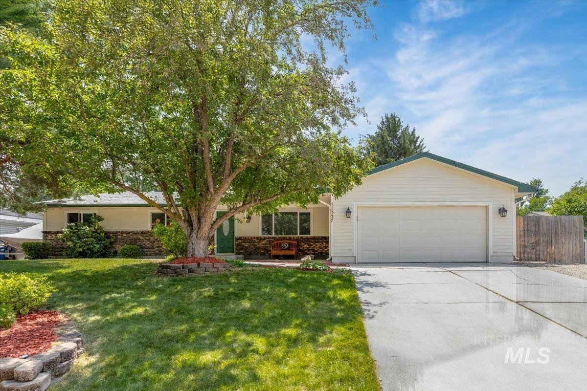 Property Photo:  11337 W Tioga St  ID 83709 