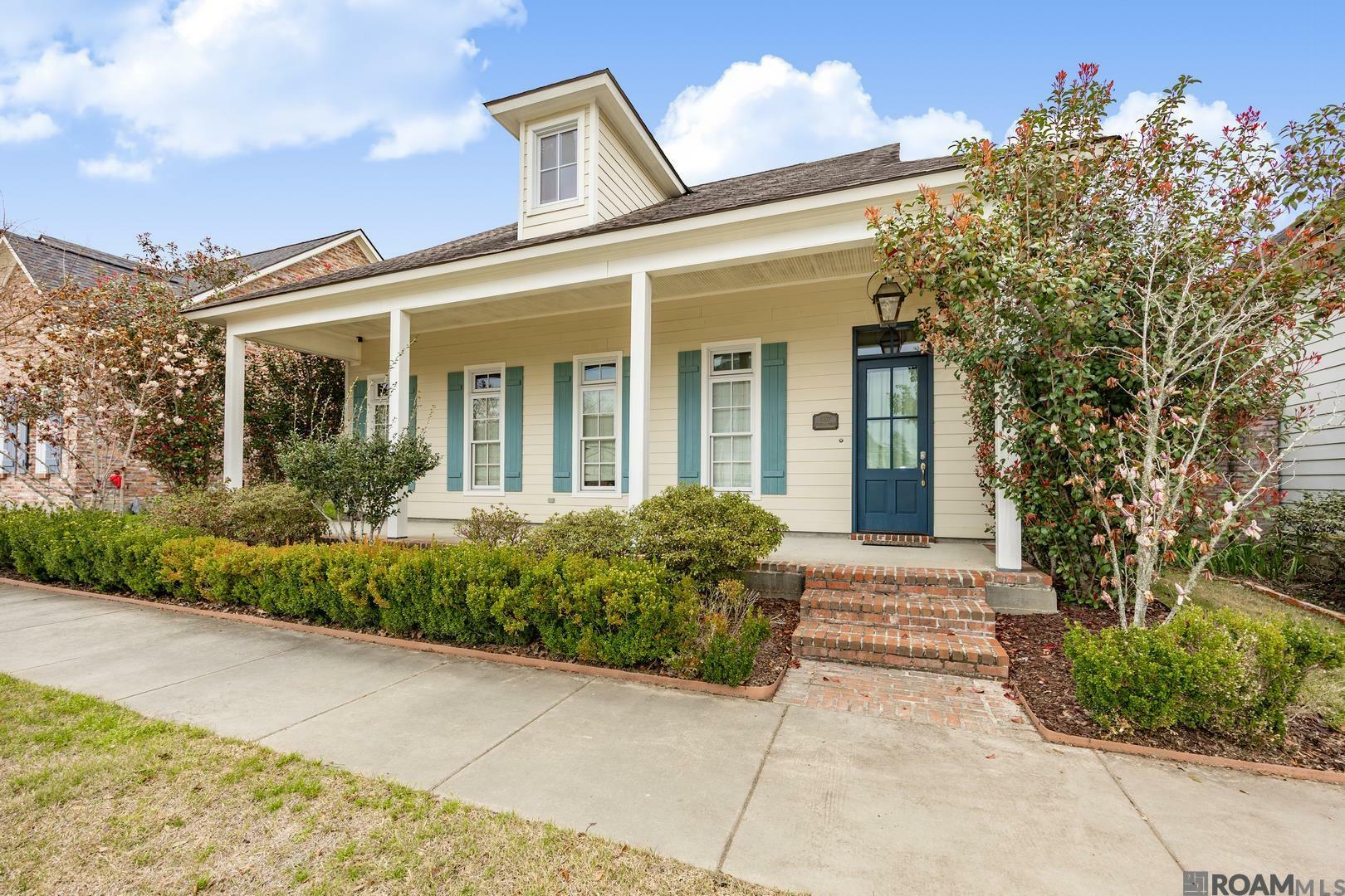 Property Photo:  4187 Memorial Square  LA 70791 