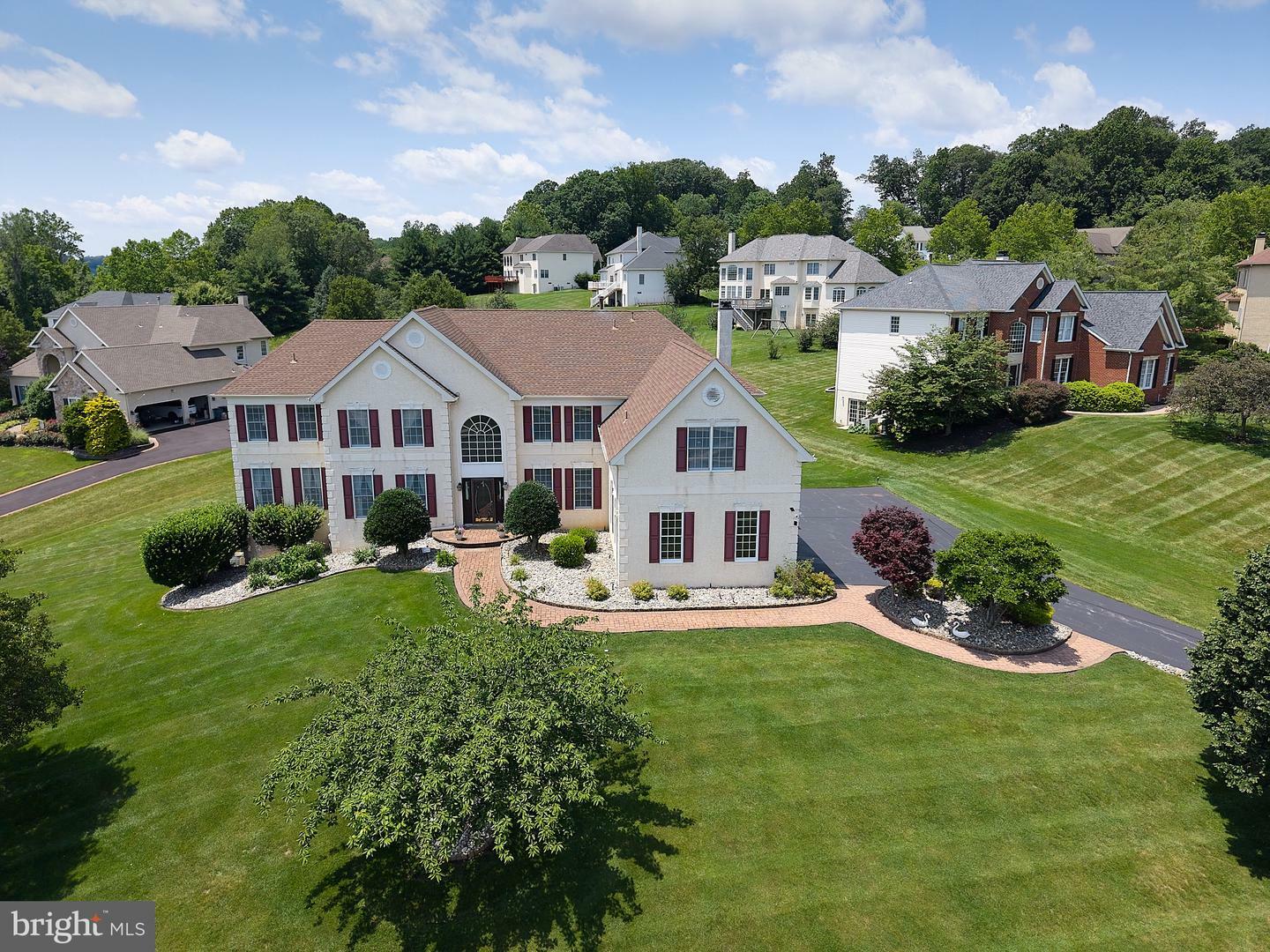 Property Photo: 500 Preston Court PA 19341