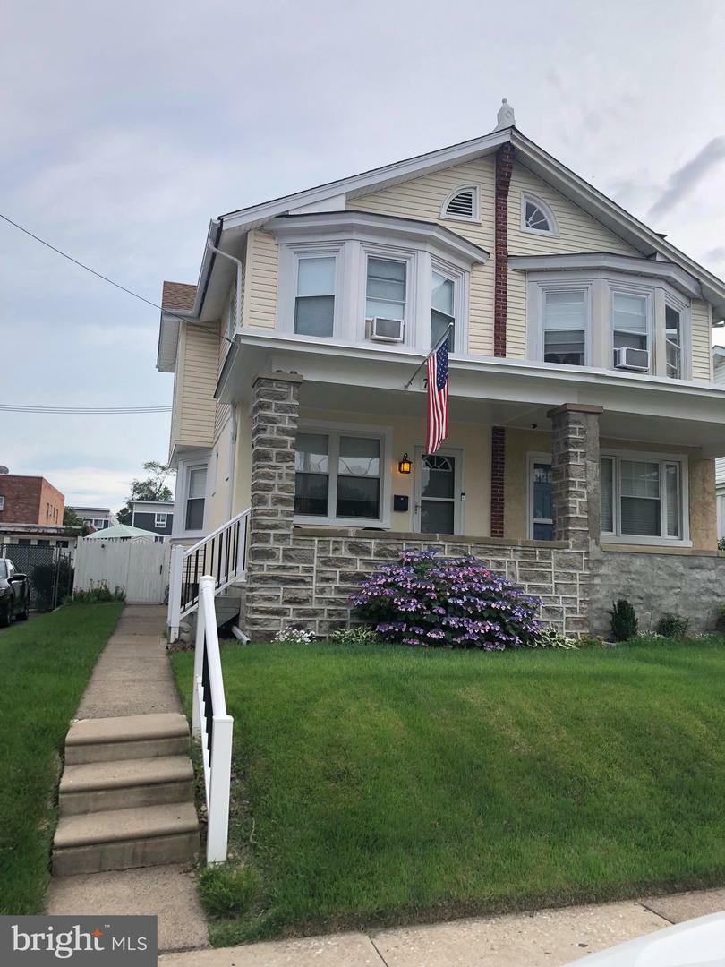 710 Stanwood Street  Philadelphia PA 19111 photo